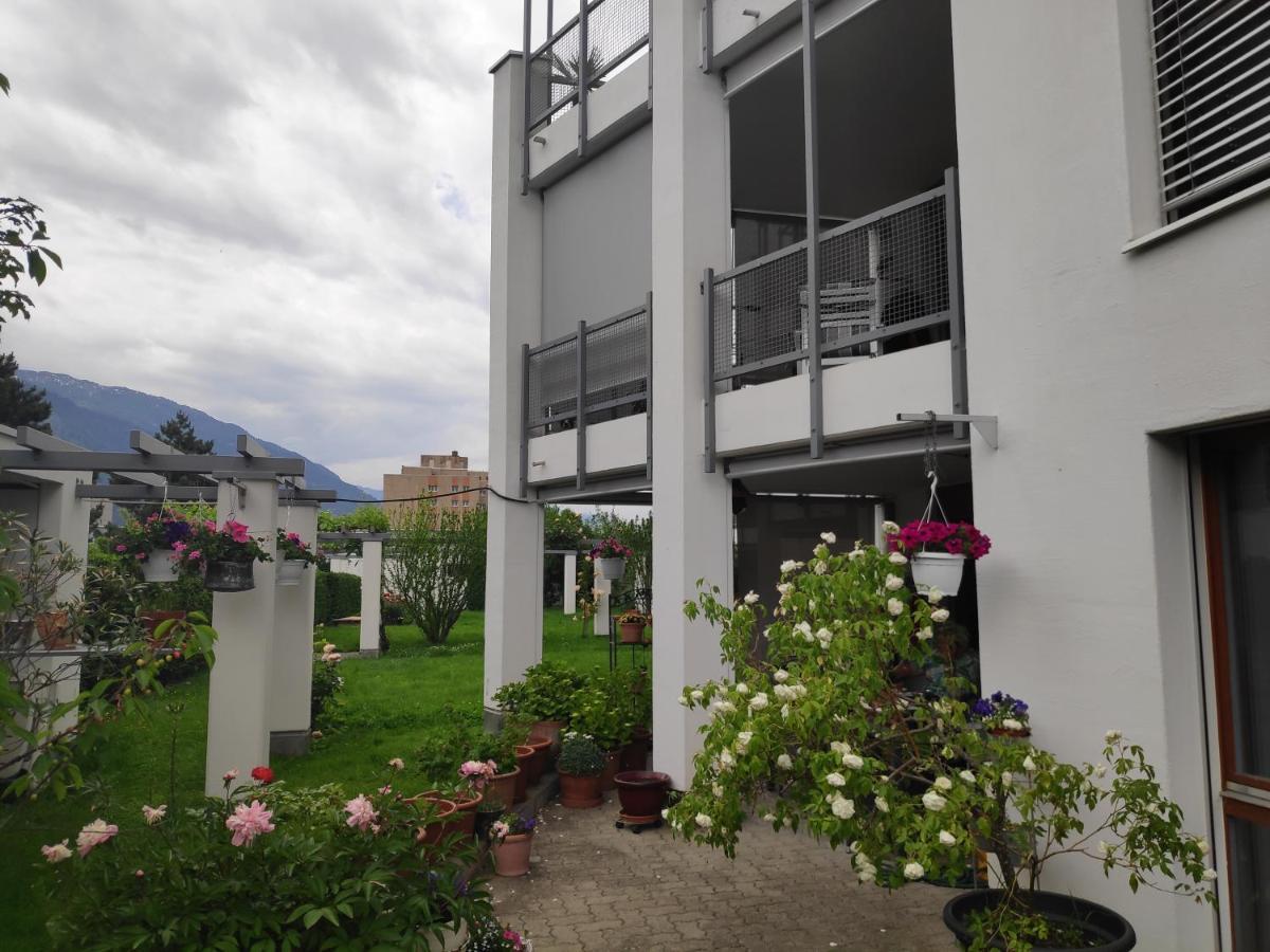 Bed & Breakfast Chur Bagian luar foto