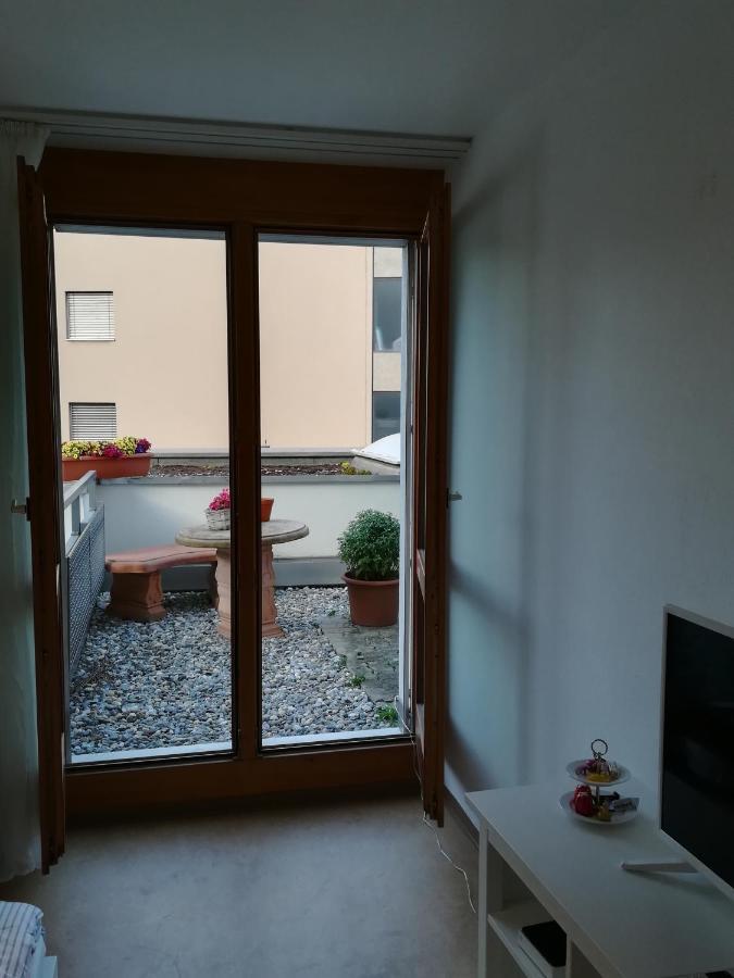 Bed & Breakfast Chur Bagian luar foto